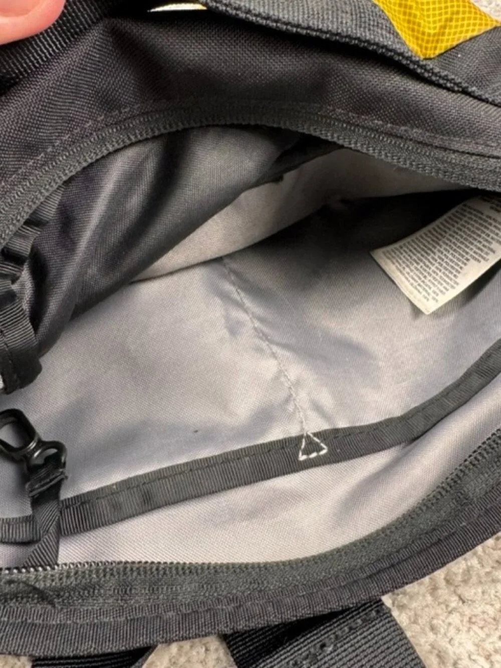 The North Face Bozer Hip Pack III Large Mineral Gold/TNF Black Fanny Waist Pack